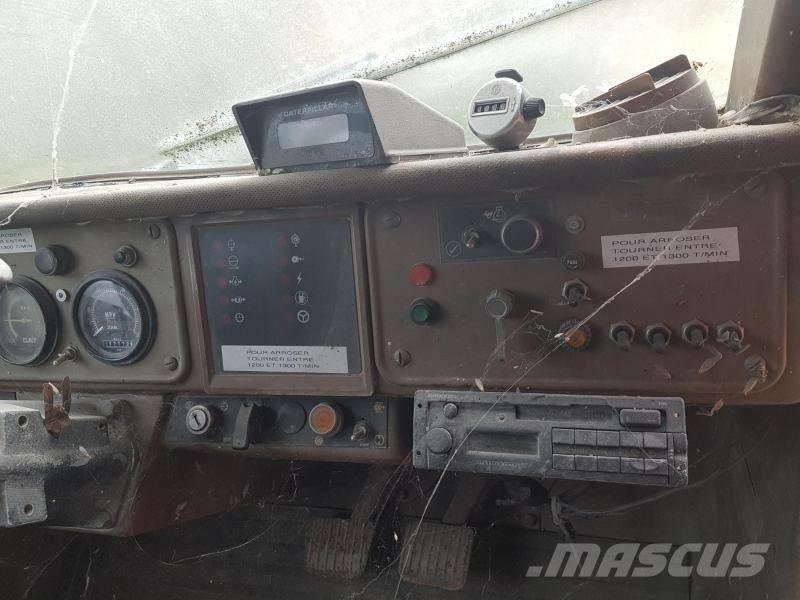 CAT 777 Atliekų išvežimo technika
