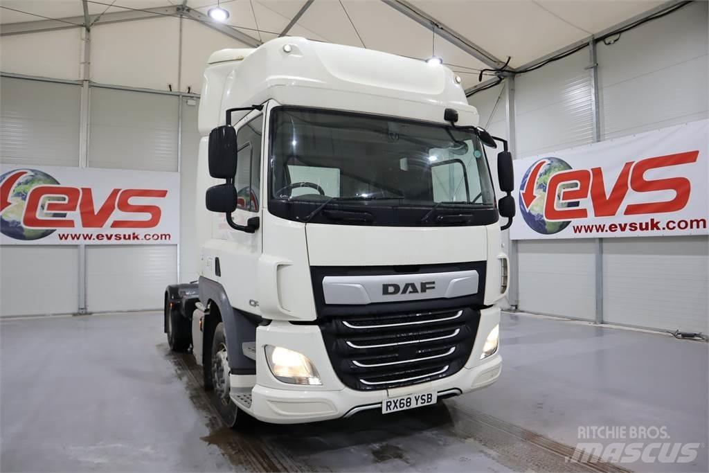 DAF CF450 Naudoti vilkikai