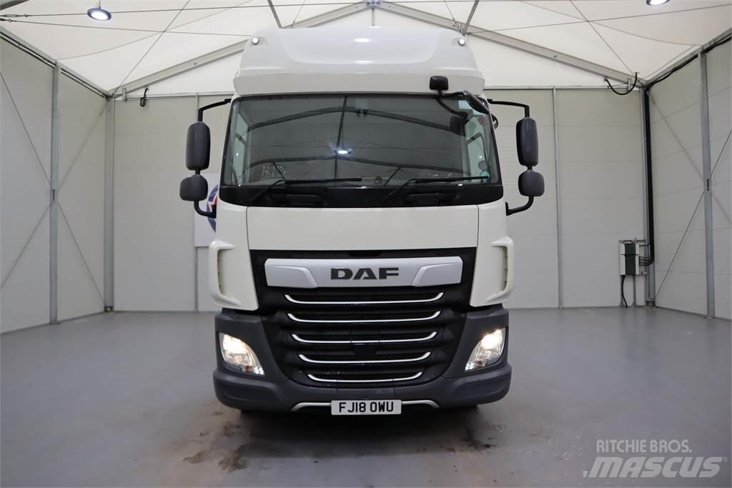 DAF CF480 Naudoti vilkikai
