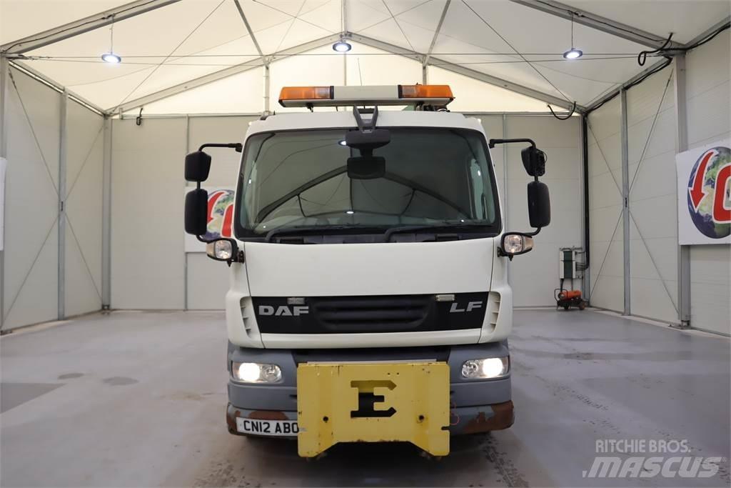 DAF LF 55.250 GULLY SUCKER Statyba - Kita