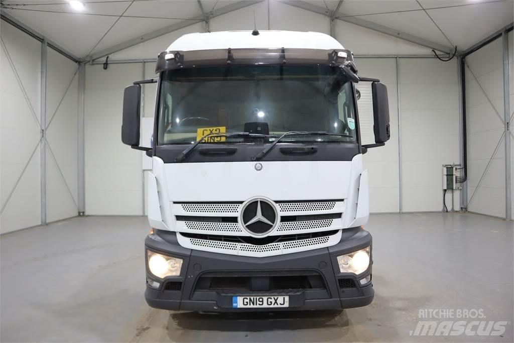 Mercedes-Benz Actros 1840 Naudoti vilkikai