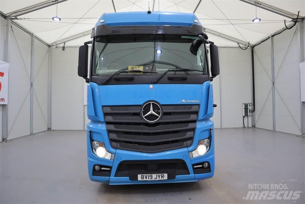 Mercedes-Benz Actros 2545 Naudoti vilkikai