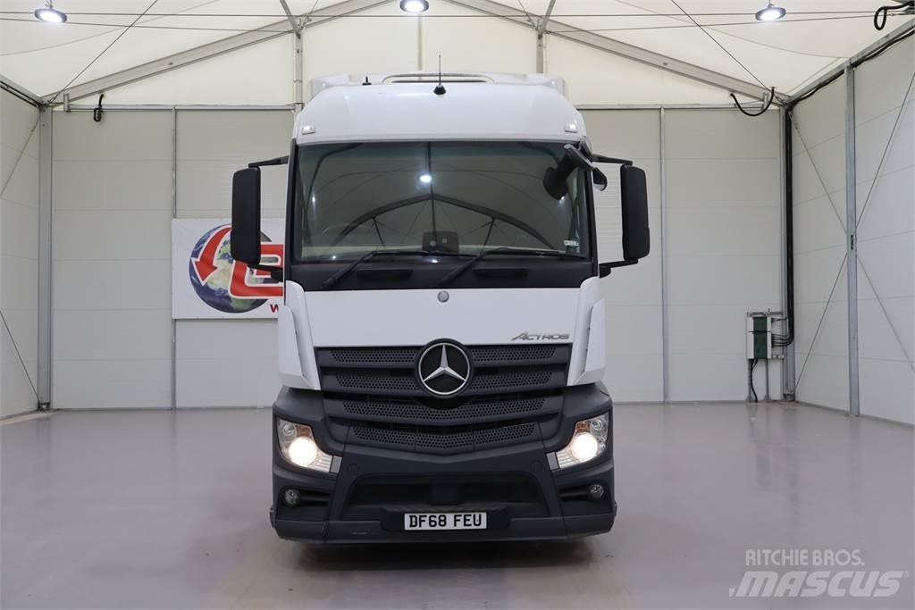 Mercedes-Benz Actros 2545 Naudoti vilkikai