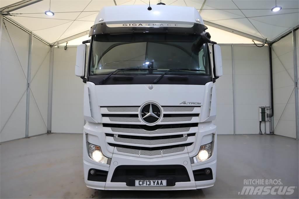 Mercedes-Benz ACTROS 2545 Naudoti vilkikai