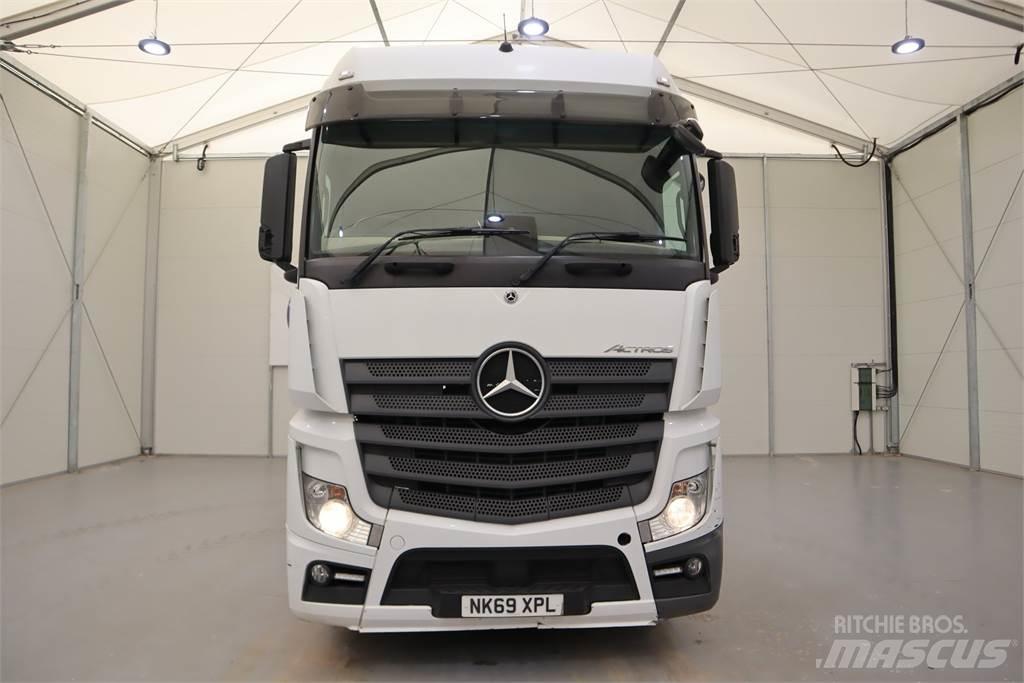 Mercedes-Benz Actros 2545 Naudoti vilkikai
