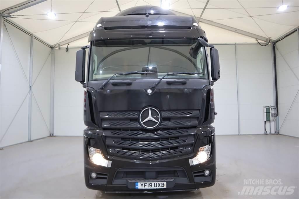 Mercedes-Benz Actros 2545 Naudoti vilkikai
