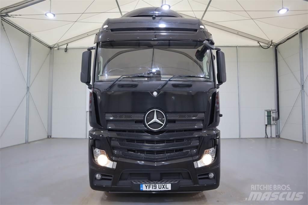 Mercedes-Benz Actros 2545 Naudoti vilkikai