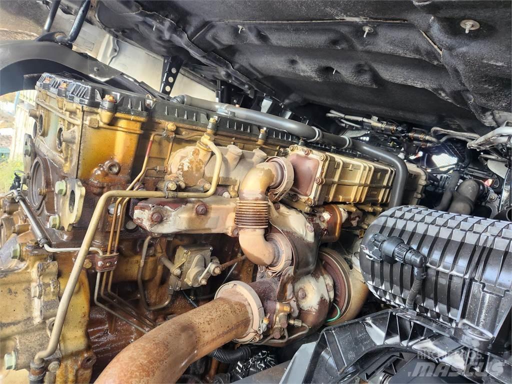 Mercedes-Benz ACTROS 2545 Naudoti vilkikai