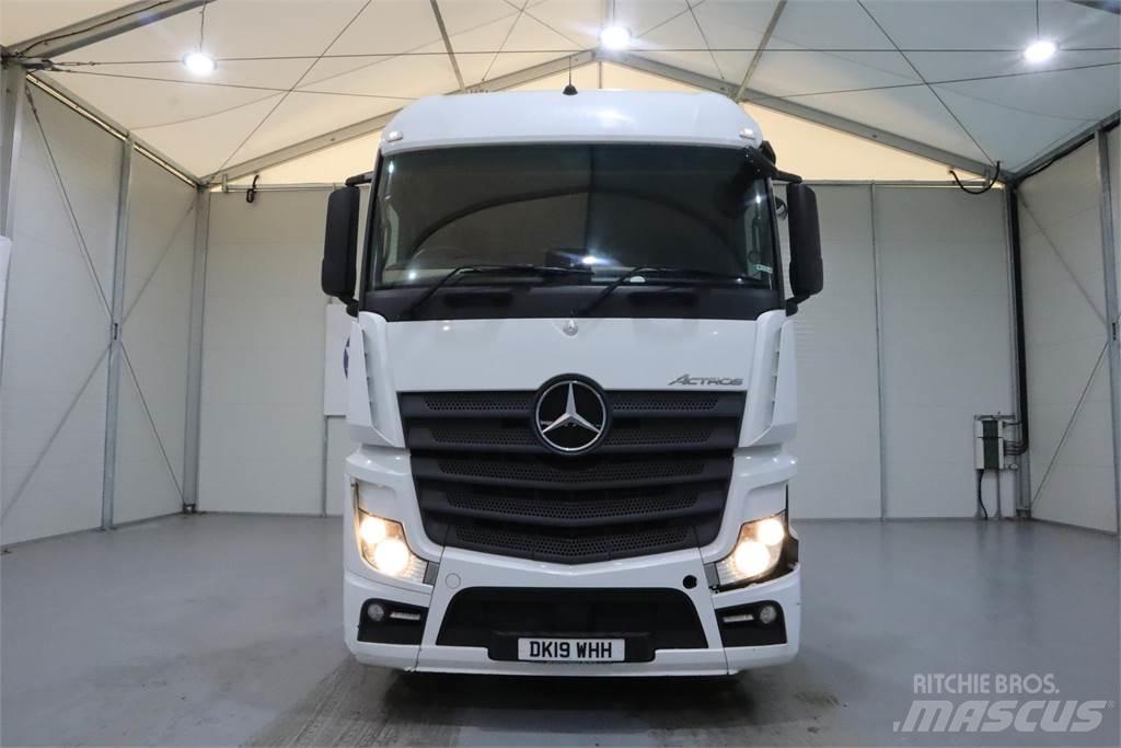 Mercedes-Benz ACTROS 2545 Naudoti vilkikai