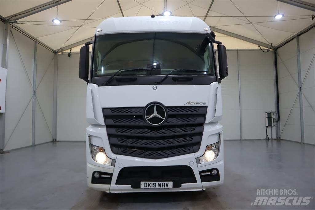 Mercedes-Benz ACTROS 2545 Naudoti vilkikai