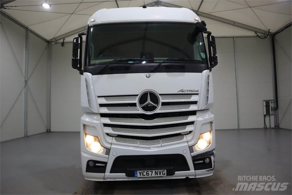 Mercedes-Benz ACTROS 2546 Naudoti vilkikai