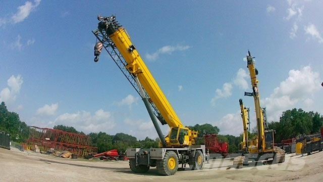 Grove RT 9130E-2 Neapdoroto reljefo kranai