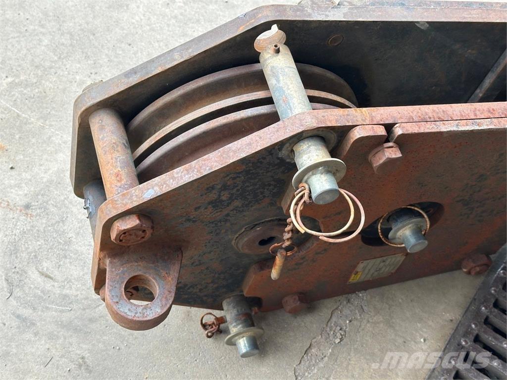 Johnson  Kranų dalys ir įranga