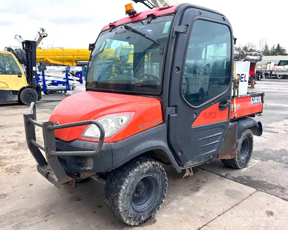 Kubota RTV1100 Kiti kranai