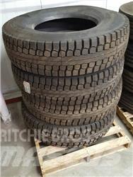 Sumitomo ST908 Padangos, ratai ir ratlankiai