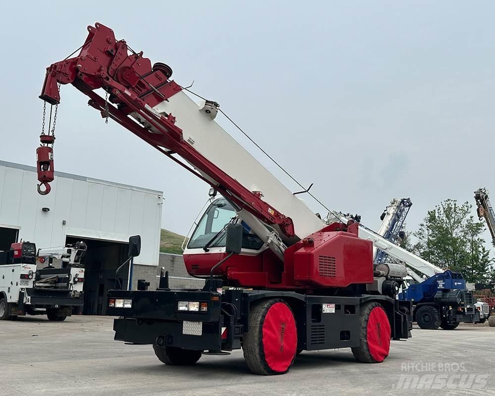 Tadano GR-150XL Neapdoroto reljefo kranai