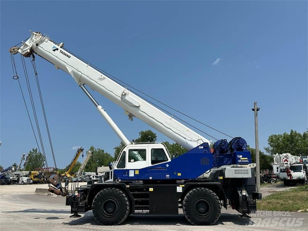 Tadano GR 550XL-2 Neapdoroto reljefo kranai