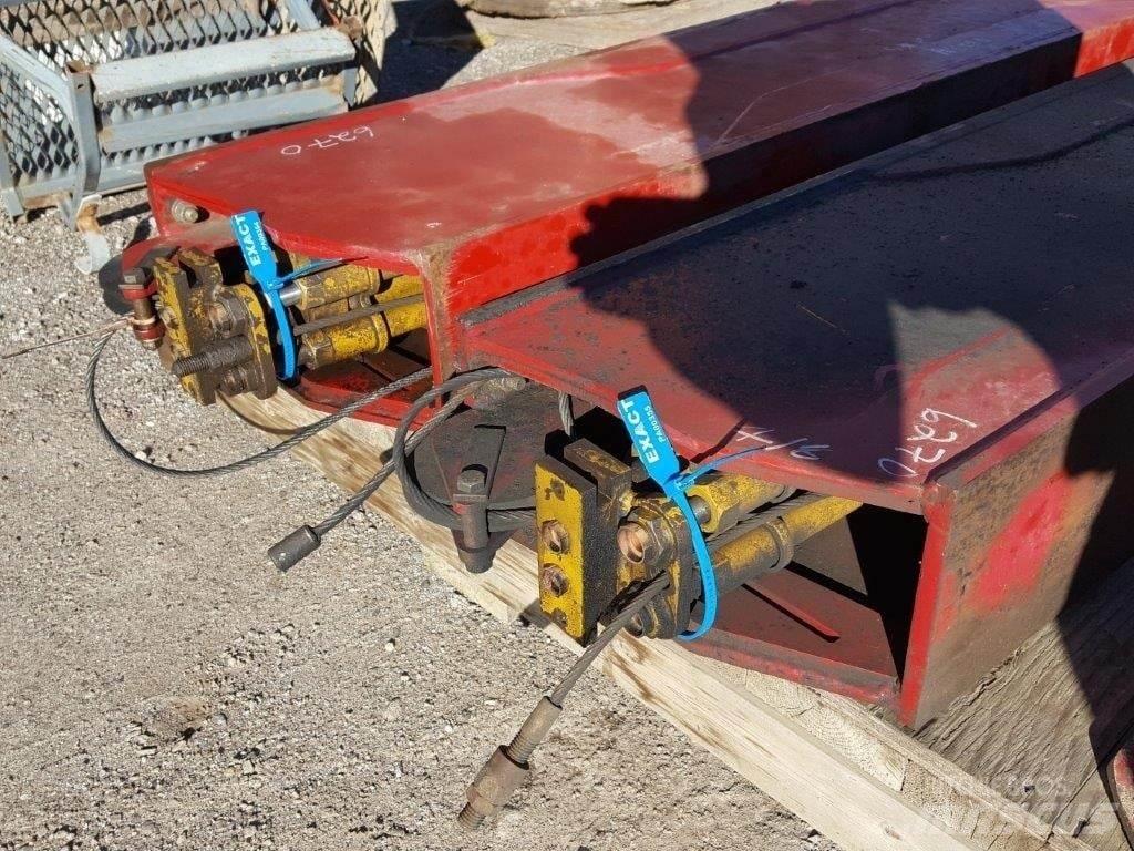 Terex  Kranų dalys ir įranga