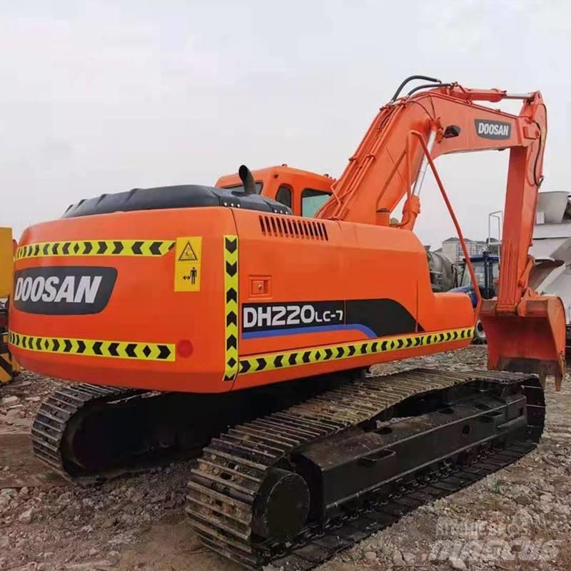 Doosan DH 220 Vikšriniai ekskavatoriai