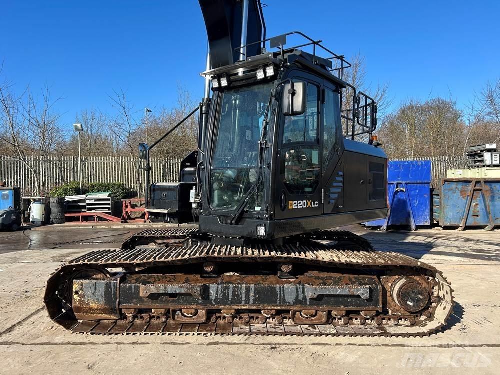 JCB 220X Vikšriniai ekskavatoriai