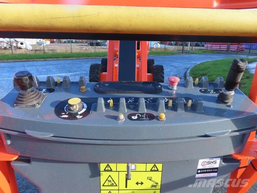 JLG 660 SJ Teleskopiniai keltuvai