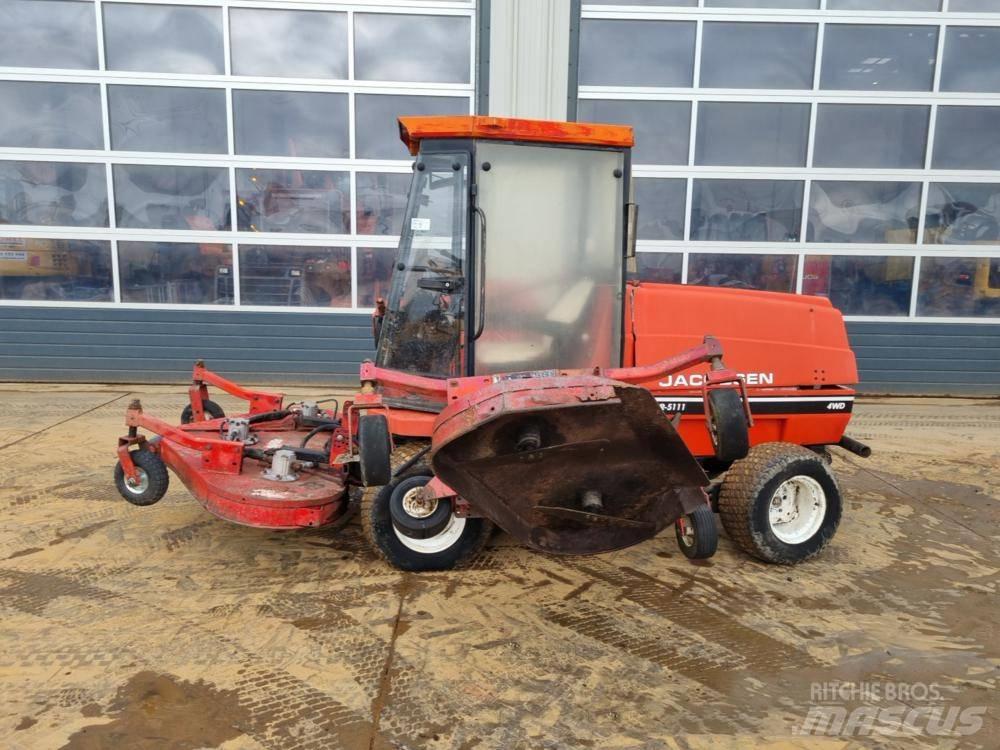 Jacobsen HR5111 Sodo traktoriukai-vejapjovės