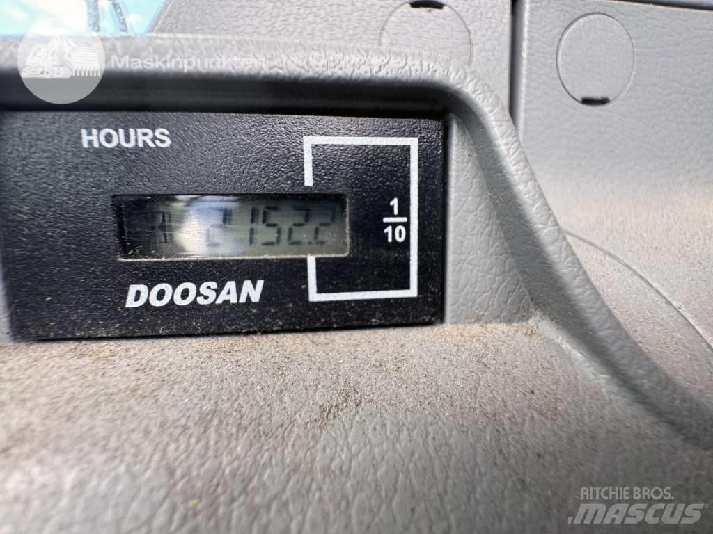 Doosan DX 160 W Ratiniai ekskavatoriai