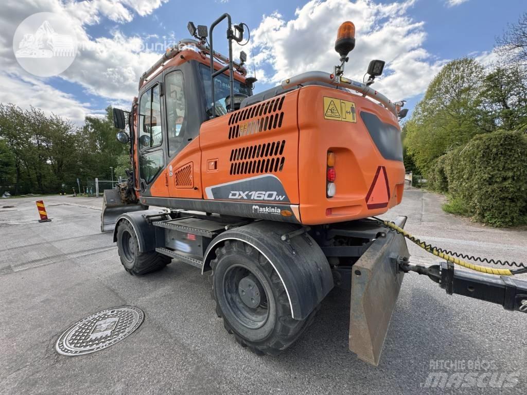Doosan DX 160 W Ratiniai ekskavatoriai