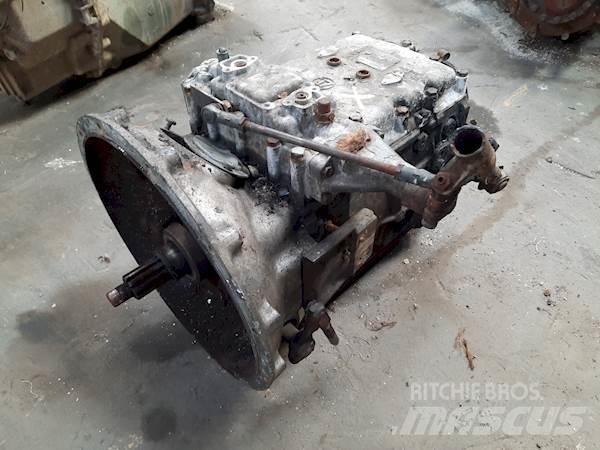 ZF S6-65 Pavarų dėžės