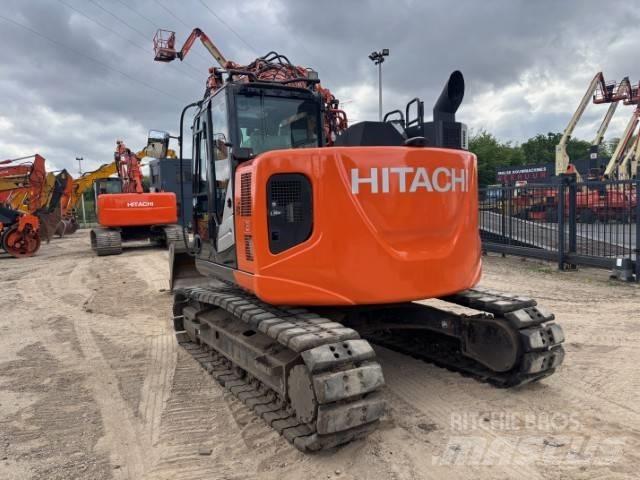 Hitachi ZX 135 US-6 Vikšriniai ekskavatoriai