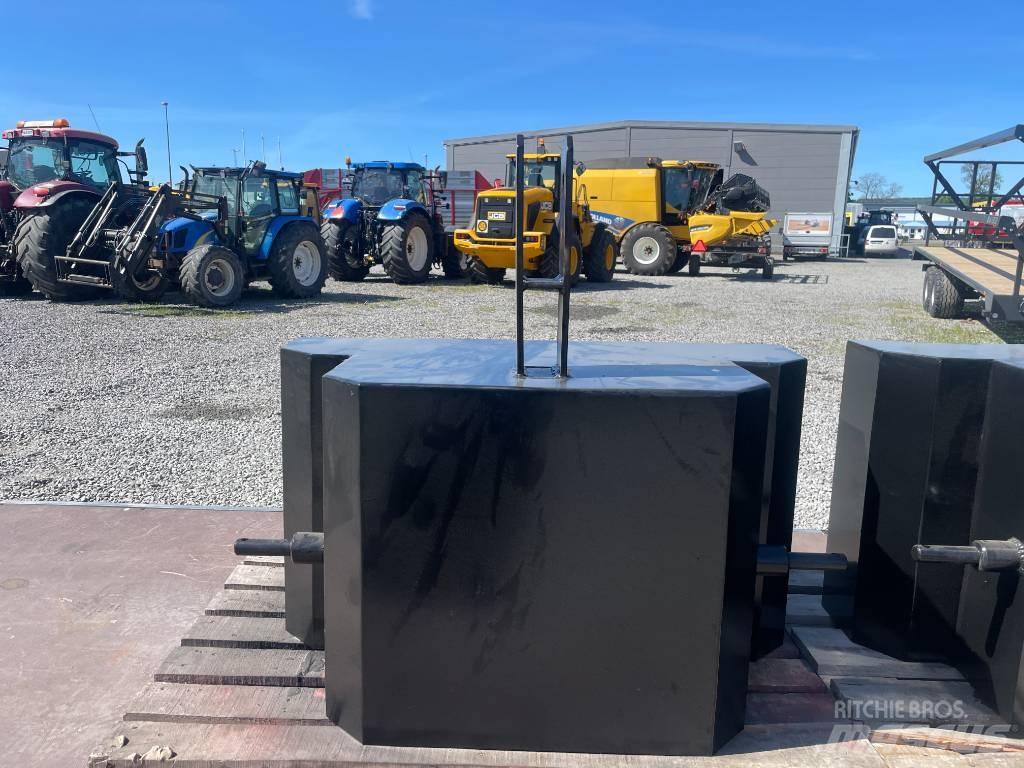  DSM Frontvikt 800kg Priekiniai svoriai