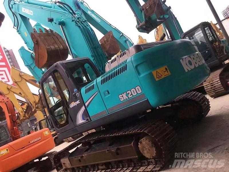 Kobelco SK 200 Vikšriniai ekskavatoriai