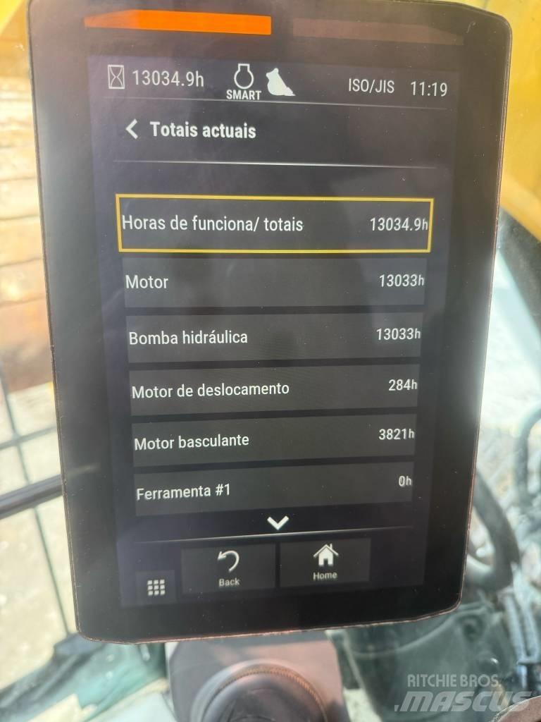 CAT 320 Vikšriniai ekskavatoriai