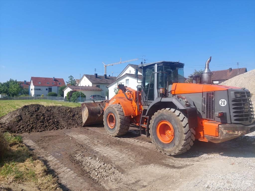 Hitachi ZW 220 Naudoti ratiniai krautuvai