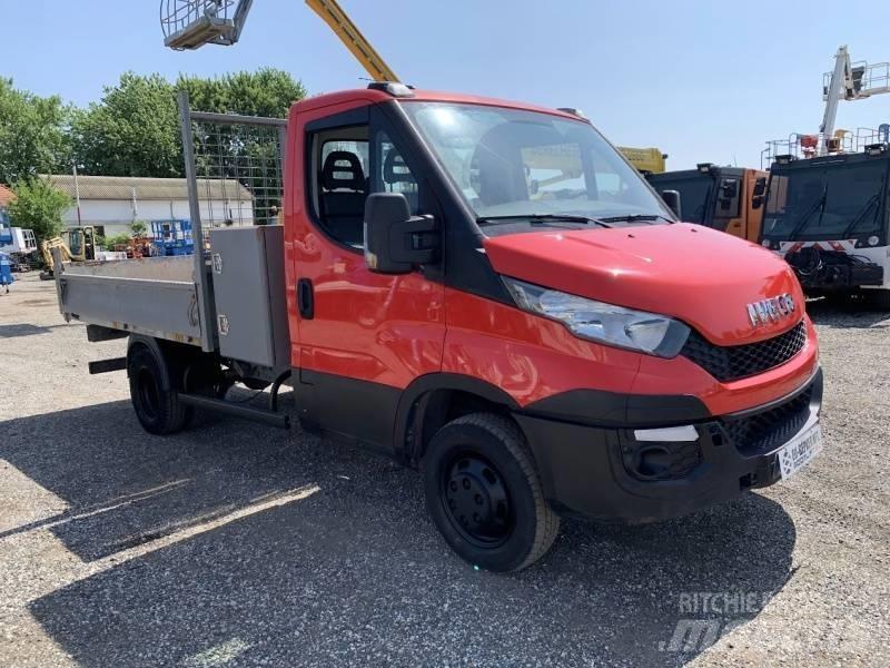 Iveco 35C13 - Tipper Savivarčių priekabų vilkikai