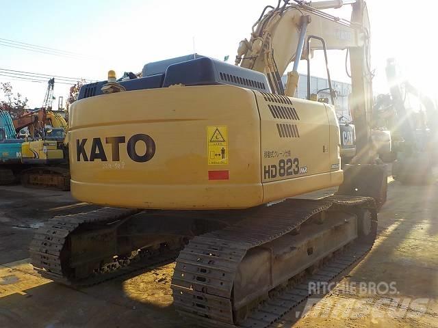 Kato HD823MR-6 Vikšriniai ekskavatoriai