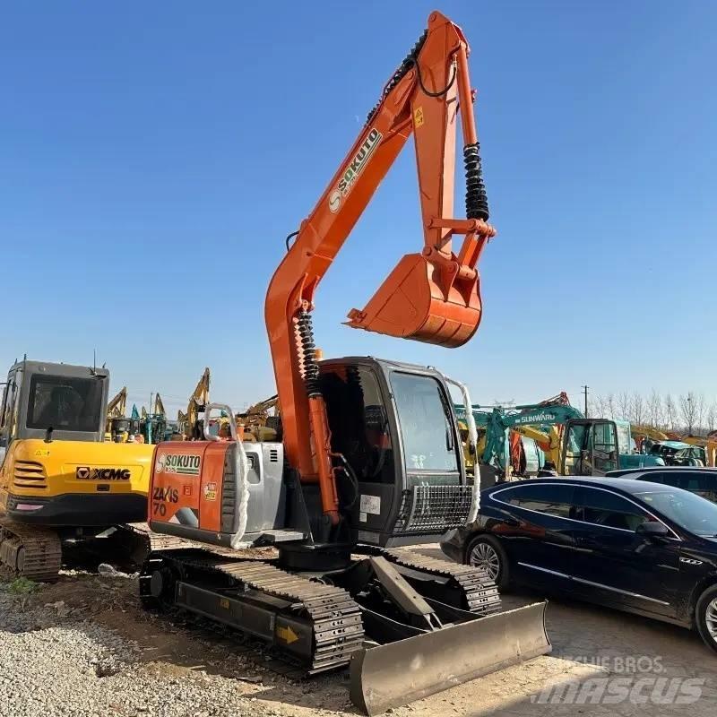 Hitachi ZX 70 Mini ekskavatoriai < 7 t
