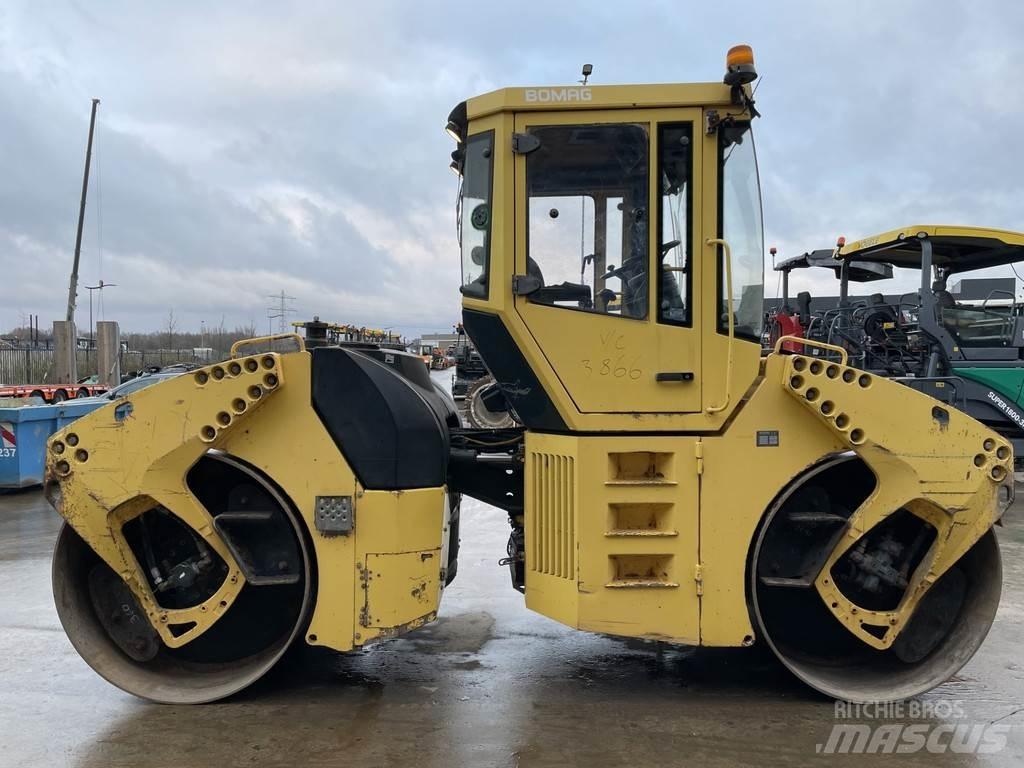 Bomag BW 161 AD-4 Porinių būgnų volai