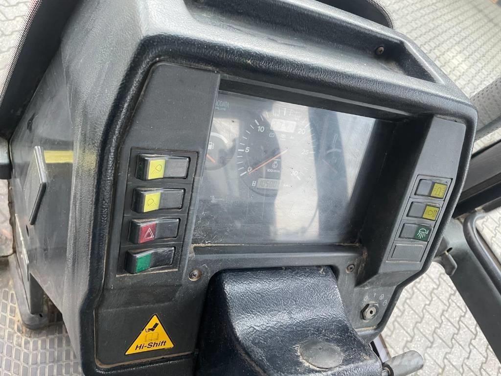 Valtra 6600 tractor Traktoriai