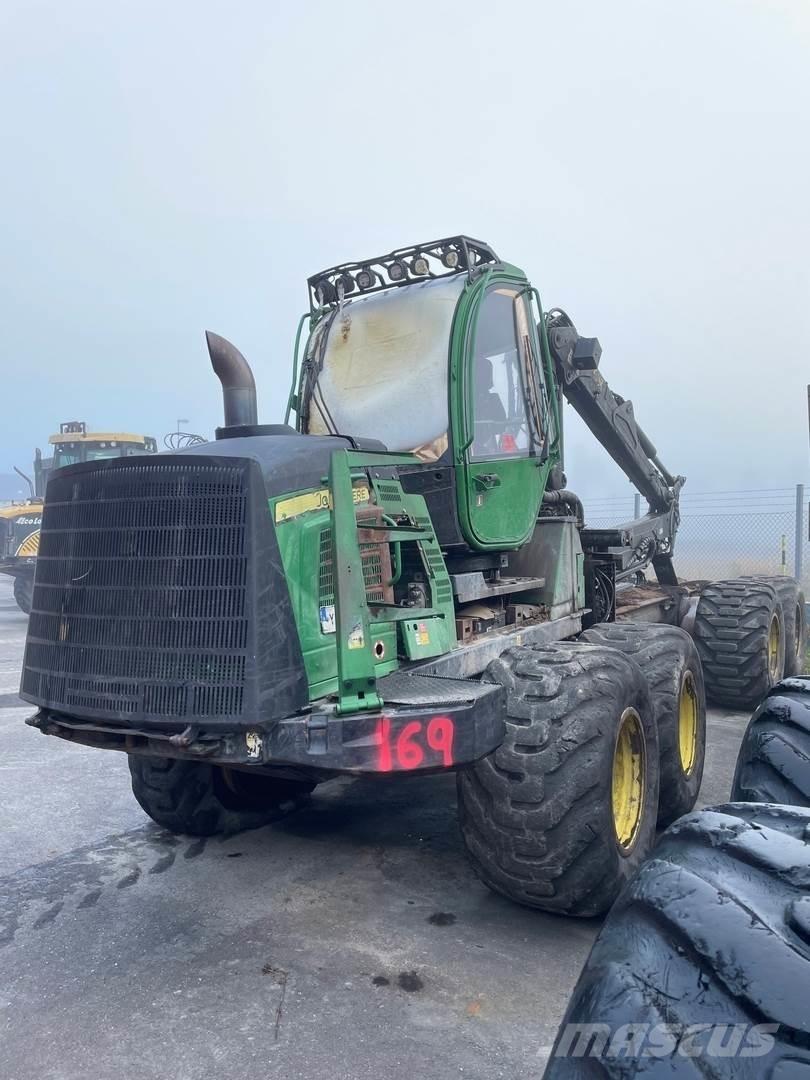 John Deere 1210E Naudoti miškovežiai (Forvarderiai)