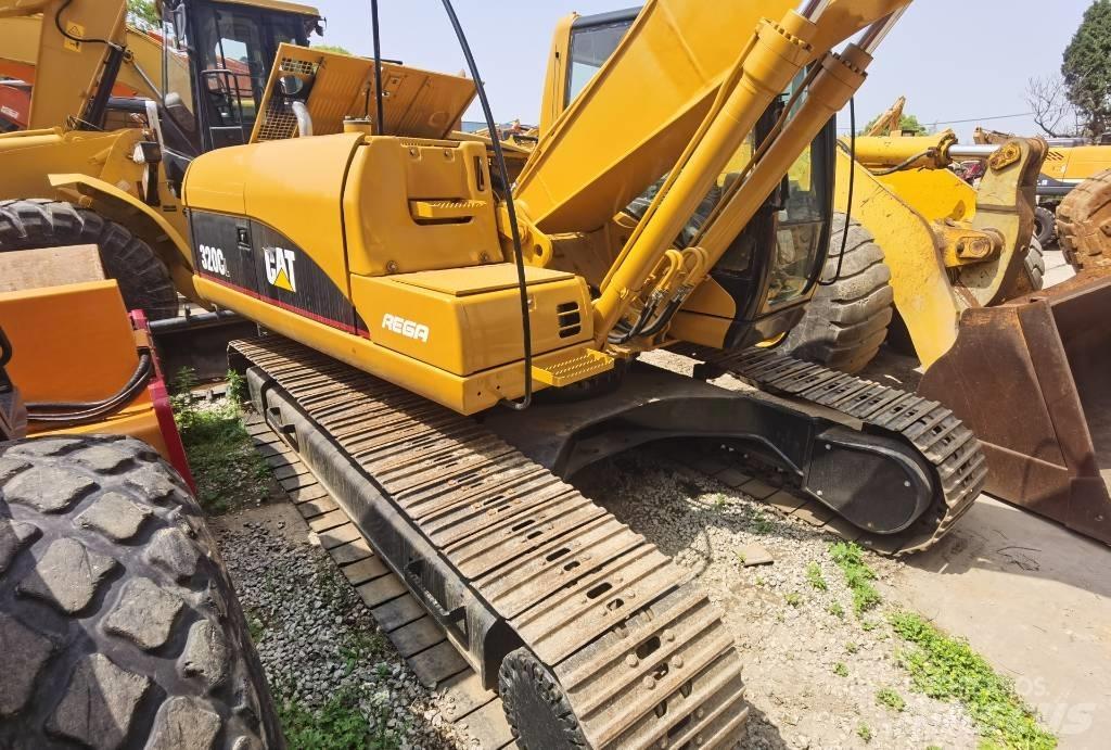 CAT 320 C L Vikšriniai ekskavatoriai