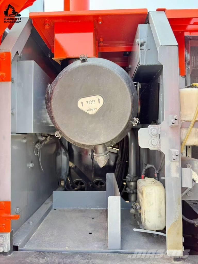 Hitachi 210-6 Vidutinės galios ekskavatoriai 7-12 t