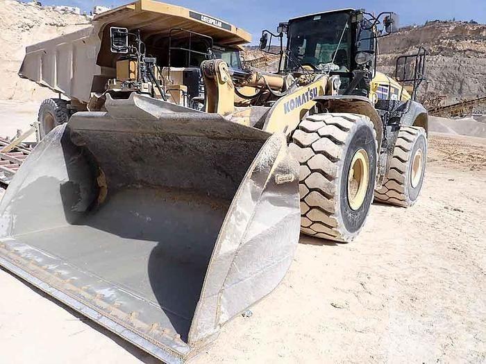 Komatsu WA475 Naudoti ratiniai krautuvai
