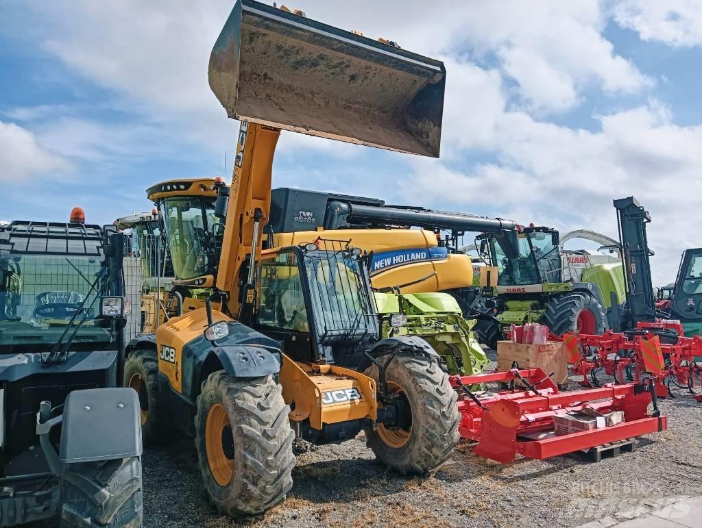 JCB 526-56 Agri Teleskopiniai krautuvai žemės ūkiui