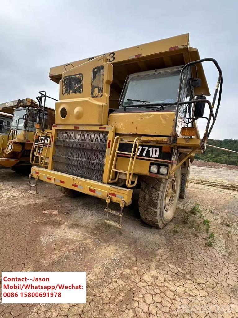 CAT 771 D Atliekų išvežimo technika