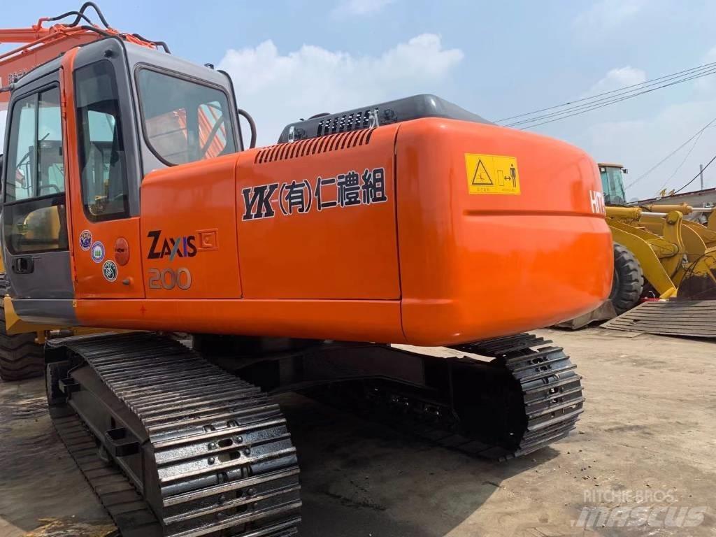 Hitachi zx200 Vikšriniai ekskavatoriai