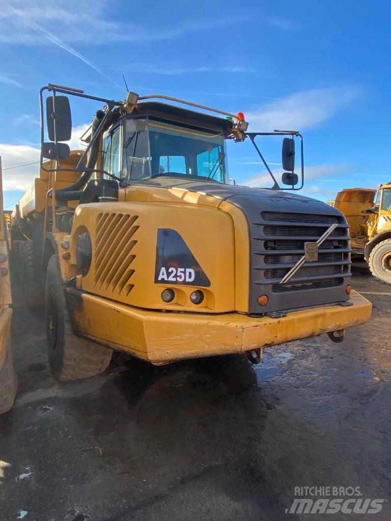 Volvo A 25 D Karjeriniai savivarčiai