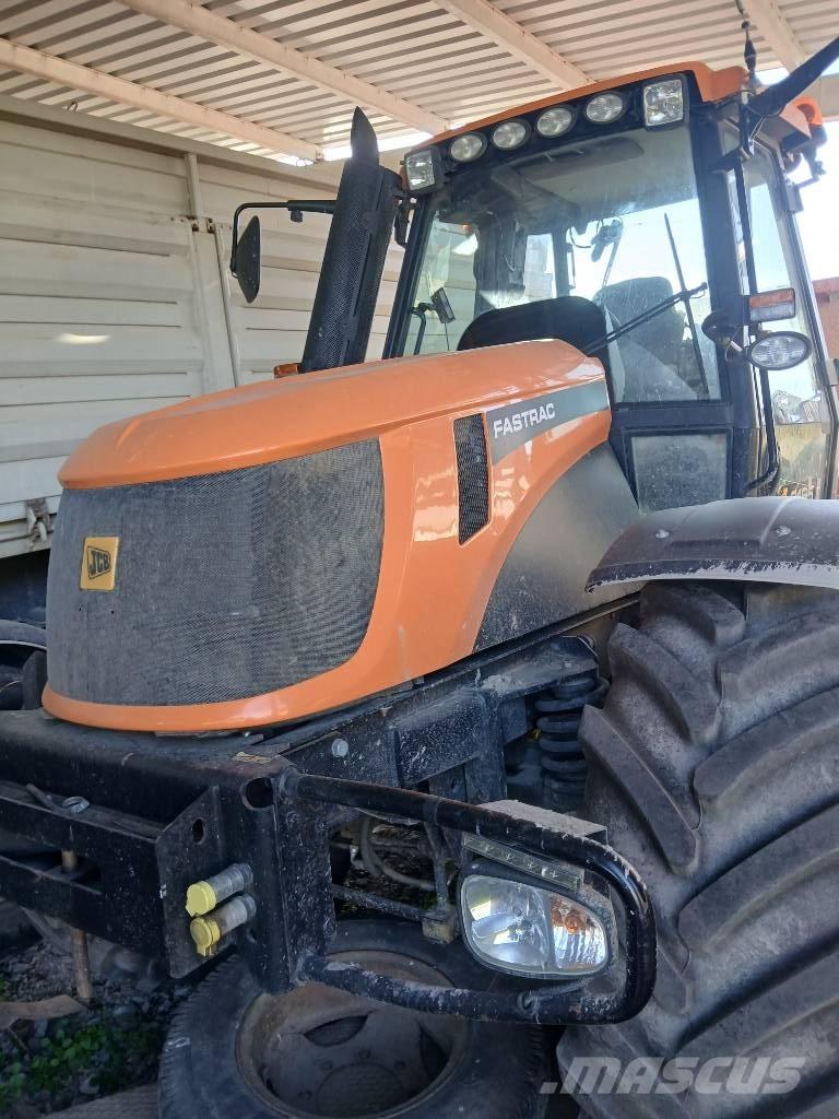 JCB Fastrac 2155 Traktoriai