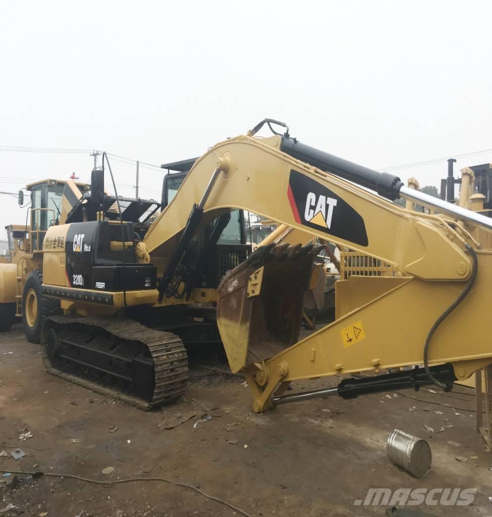 CAT 320D2L Vikšriniai ekskavatoriai