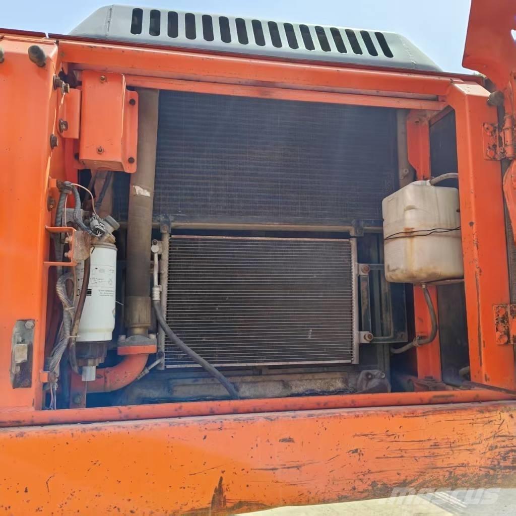 Doosan DX 300 LC Vikšriniai ekskavatoriai